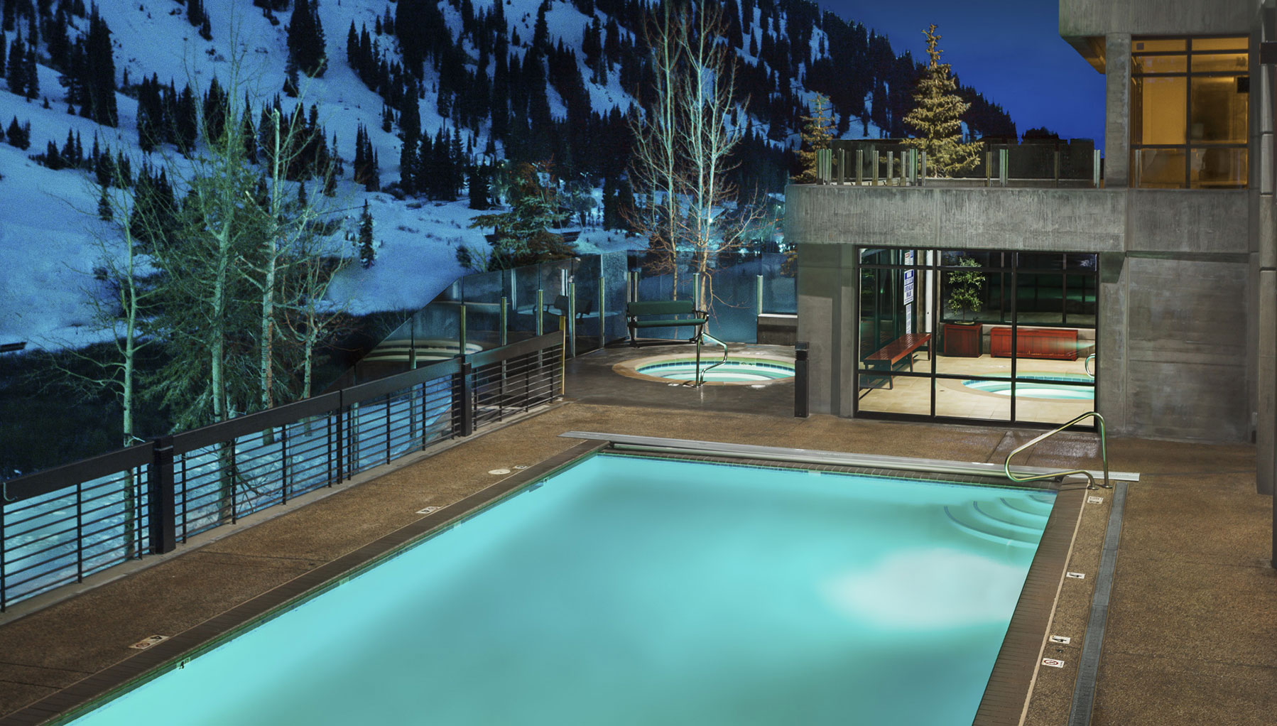 Alta's Rustler Lodge - Utah Ski Resort Lodging