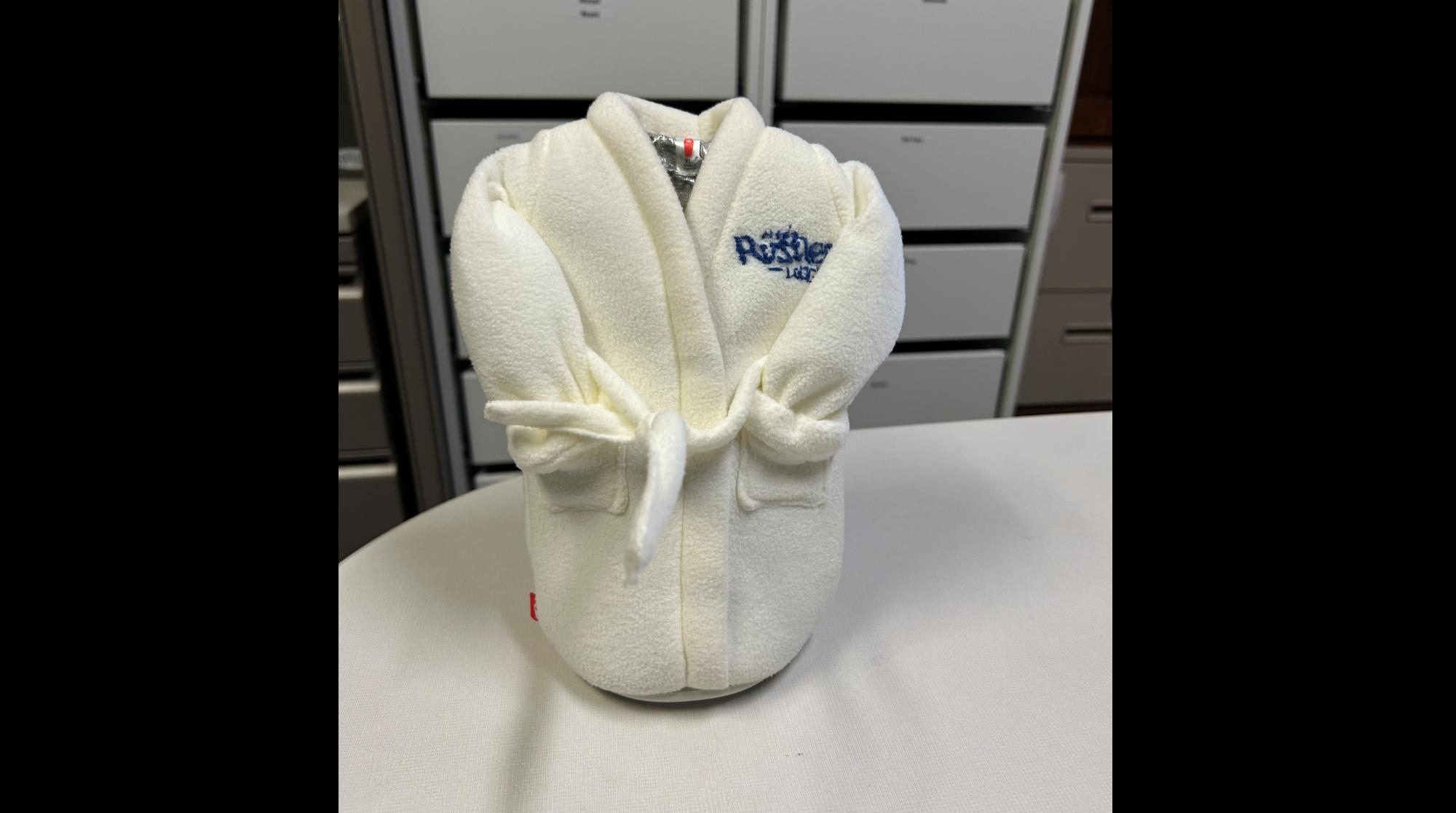 Our guest received the cutest little wine cooler